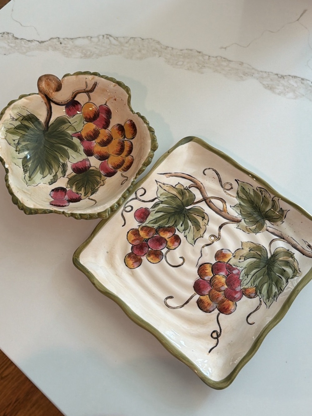 Hand-Painted majolica Ceramic Bowls - Set of 2